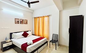 Nestora Suites